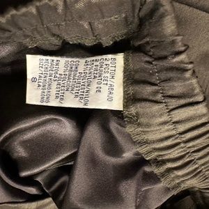 Jessica Howard Pant Suit - Olive Green - Size 8